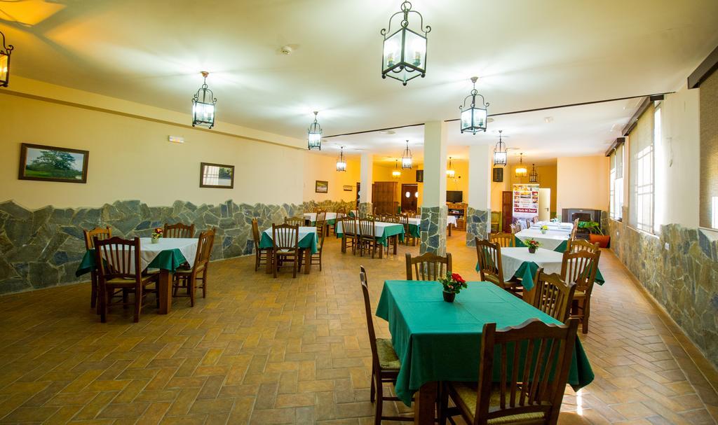 Apartamentos La Venta Del Charco Cardeña Extérieur photo